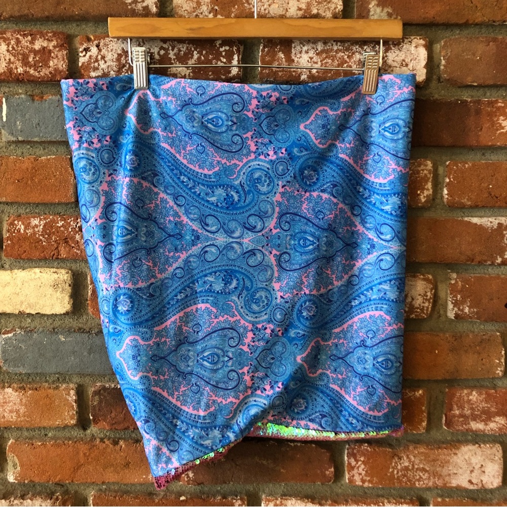 Stardust Love Reversible Sequined Paisley Cosmic Festival Infinity Head Scarf - Picture 4 of 9
